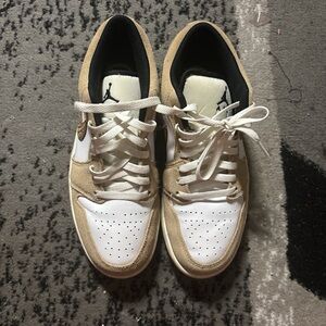 Jordan Low Sneakers - White and Tan